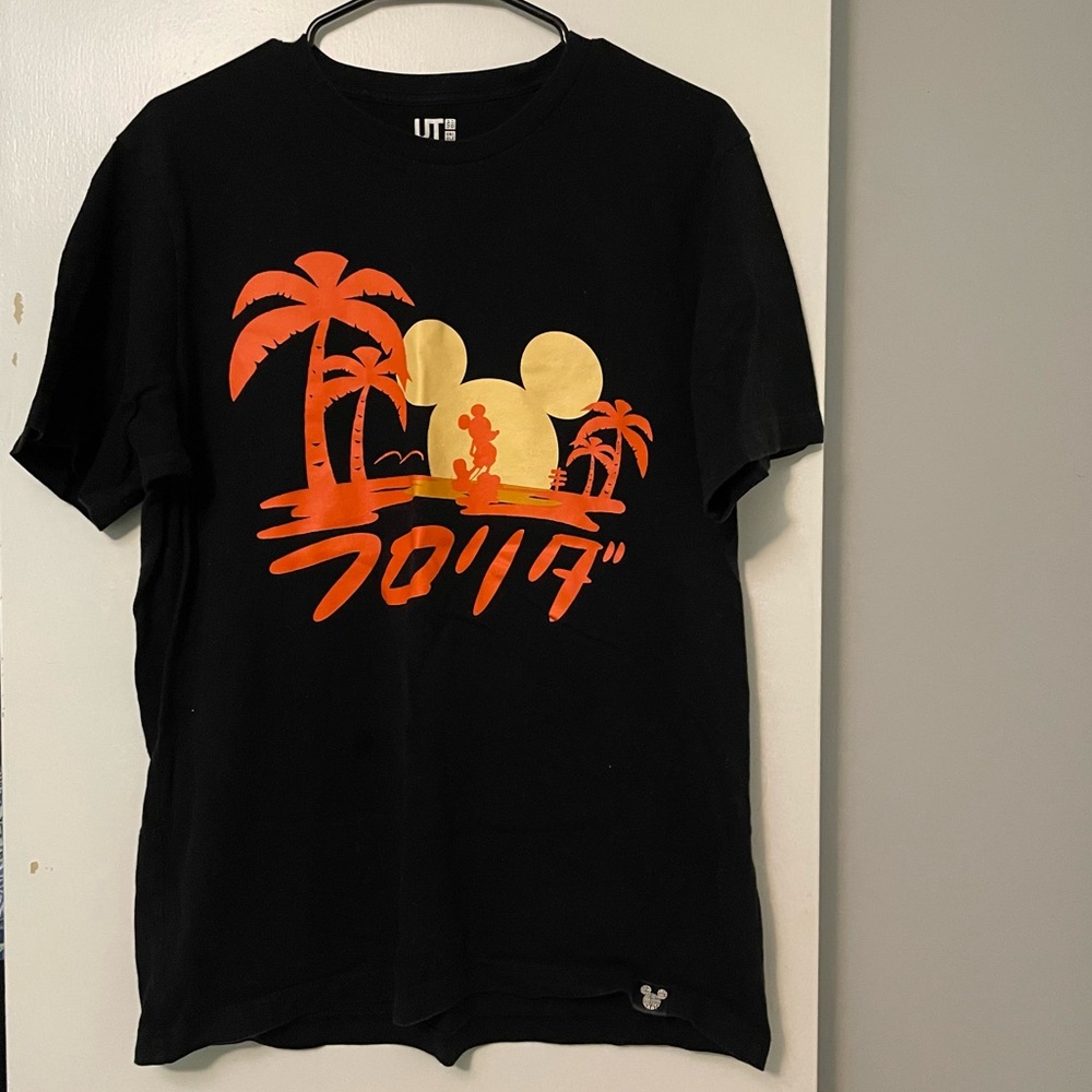 Disney Uniqlo T-Shirt